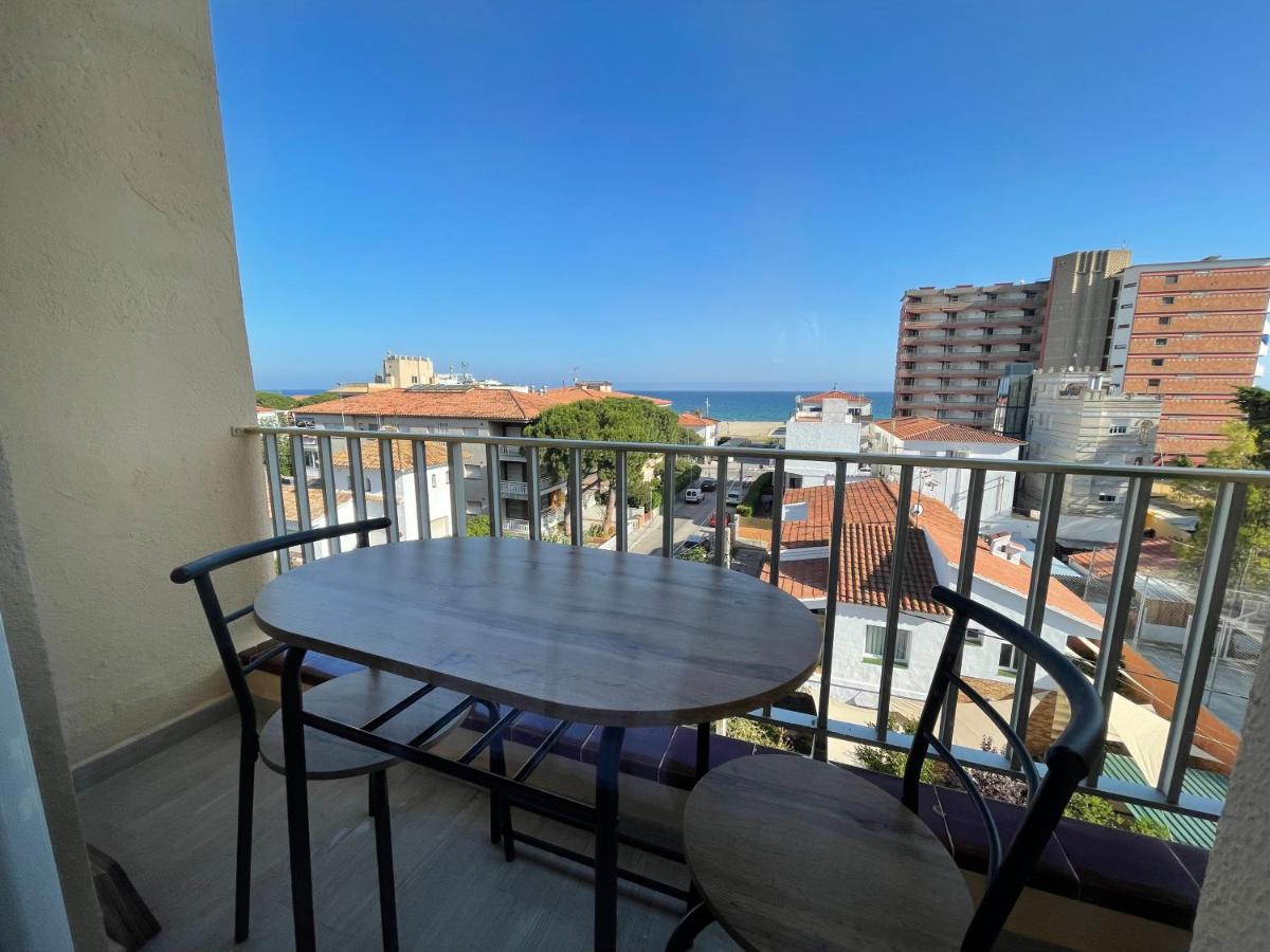 Acogedor Estudio En La Playa, Con Vistas Al Mar, Y Piscina Comunitaria Sant Salvador Eksteriør billede